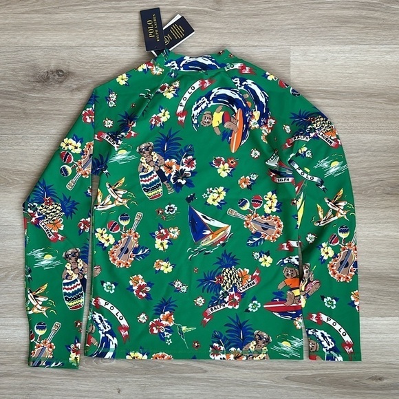 Polo Ralph Lauren
Boys' Polo Surfer Bear Performance Rash Guard - Picture 8 of 8